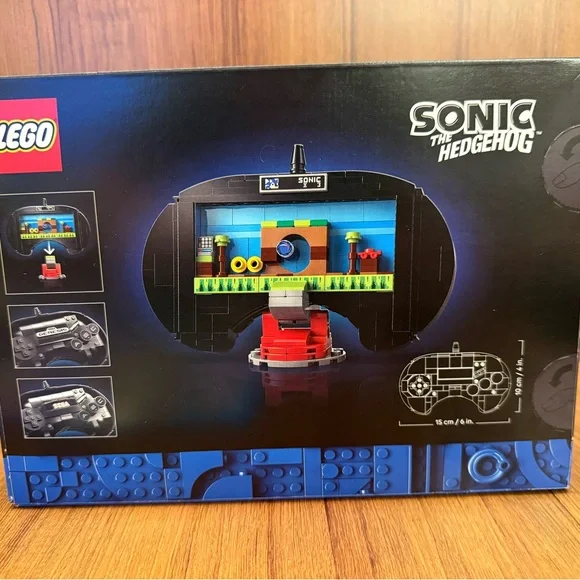 LEGO 40769 SEGA Genesis Controller - Black and Red - Sonic the Hedgehog - Picture 2 of 3